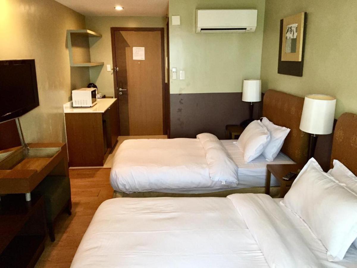 One Tagaytay Place Private Residences Tagaytay City Exterior foto